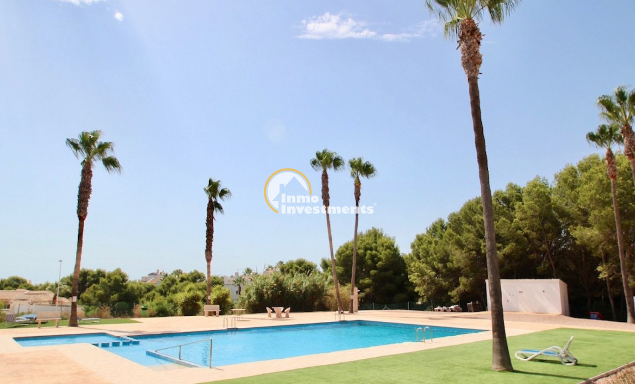 Resale - Town house - Villamartin