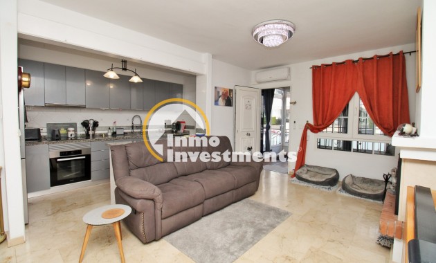 Resale - Town house - Villamartin