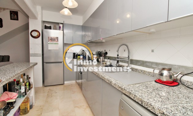 Resale - Town house - Villamartin