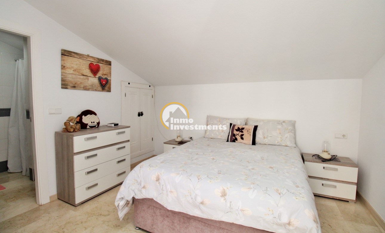 Resale - Town house - Villamartin