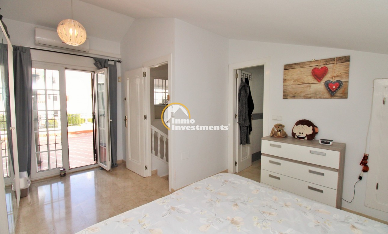 Resale - Town house - Villamartin