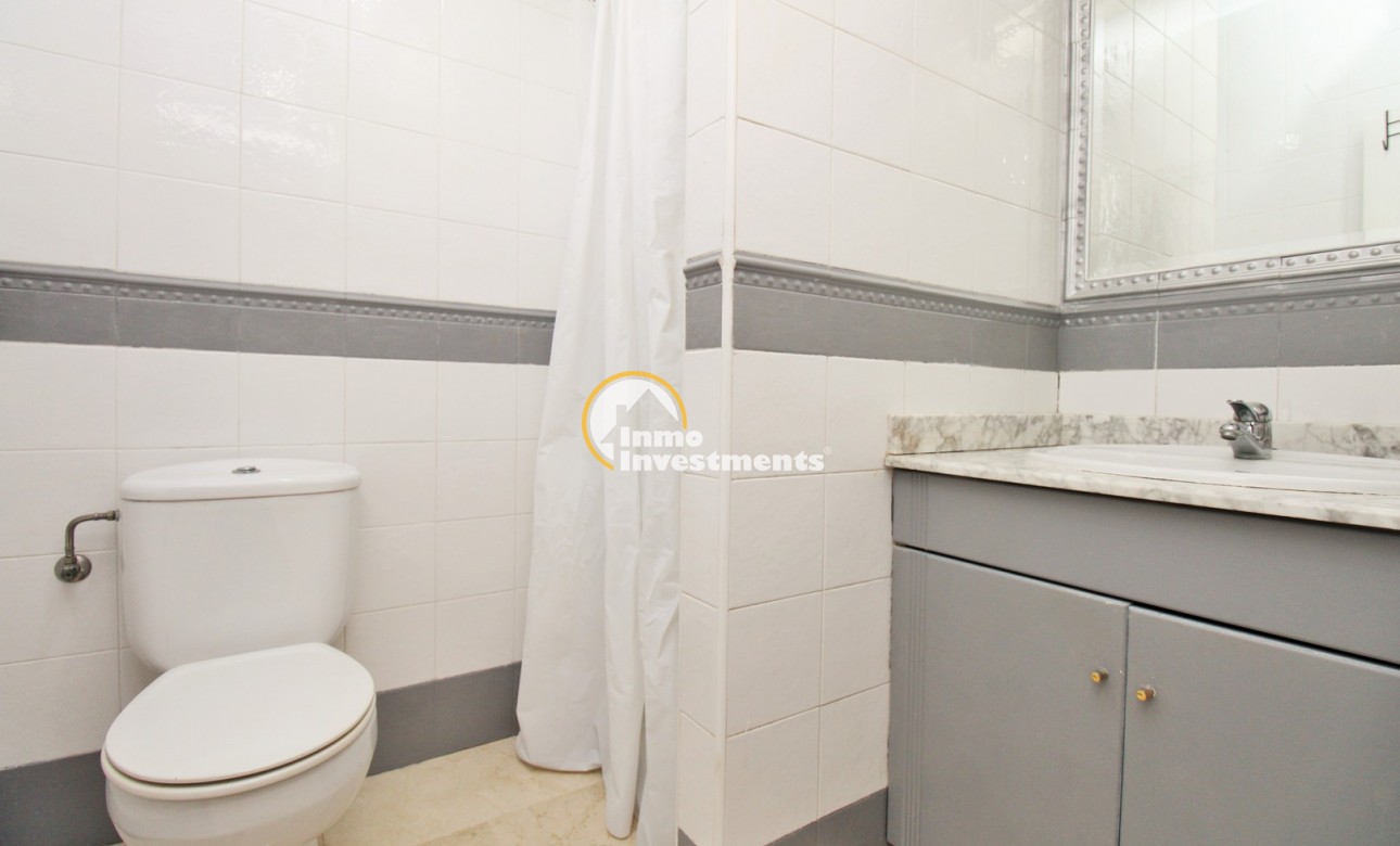 Resale - Town house - Villamartin