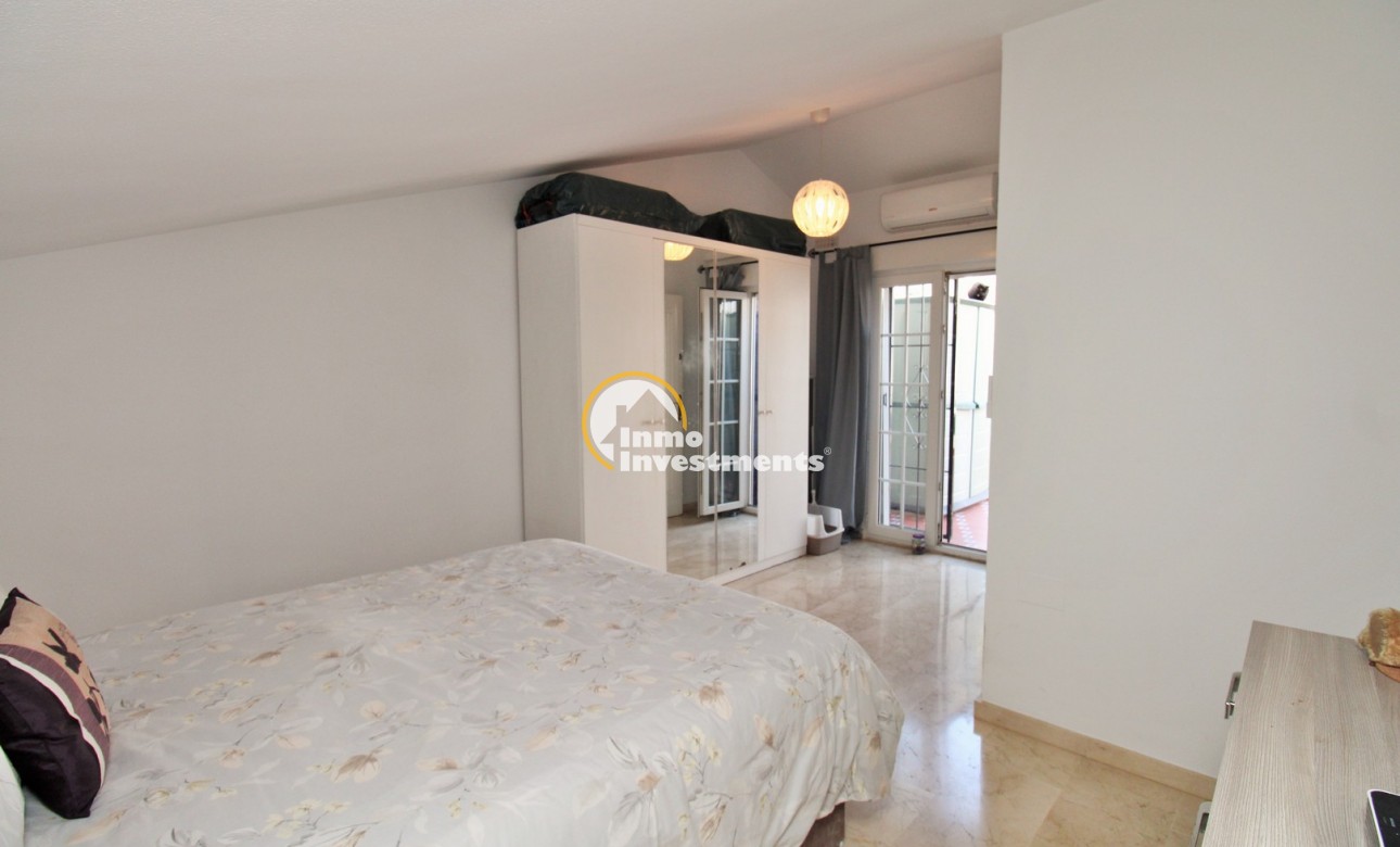 Resale - Town house - Villamartin