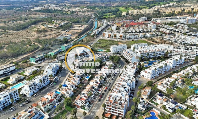 Resale - Town house - Villamartin