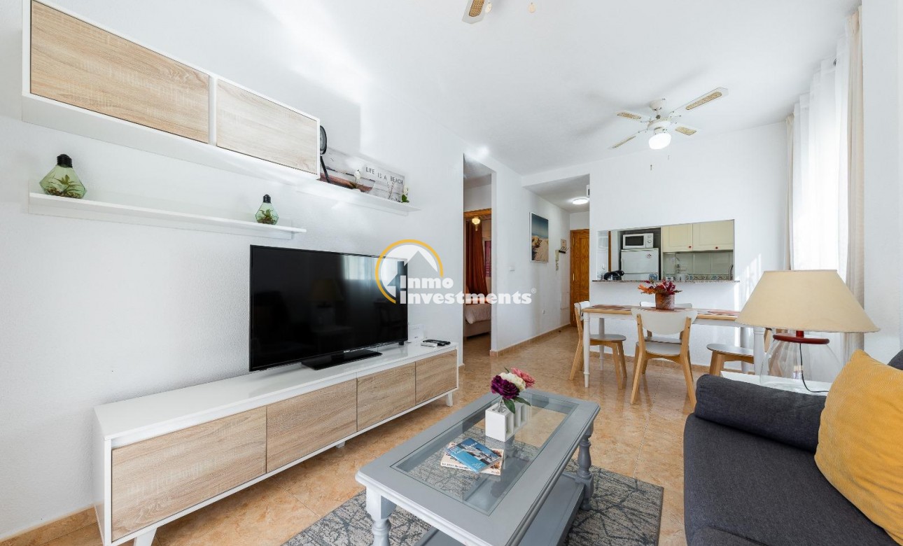 Resale - Apartment - Torrevieja - La Mata