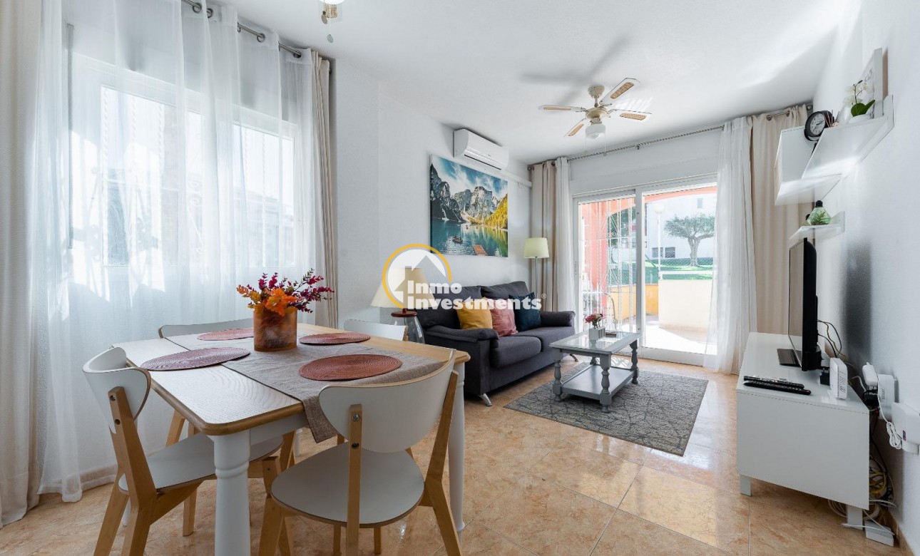 Resale - Apartment - Torrevieja - La Mata