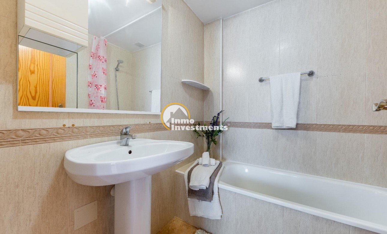 Gebrauchtimmobilien - Apartment - Torrevieja - PLAYA DE LA MATA