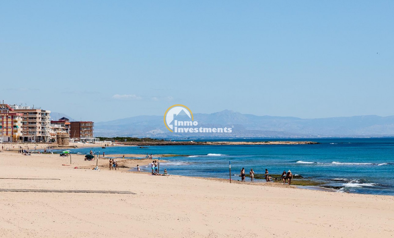 Gebrauchtimmobilien - Apartment - Torrevieja - PLAYA DE LA MATA