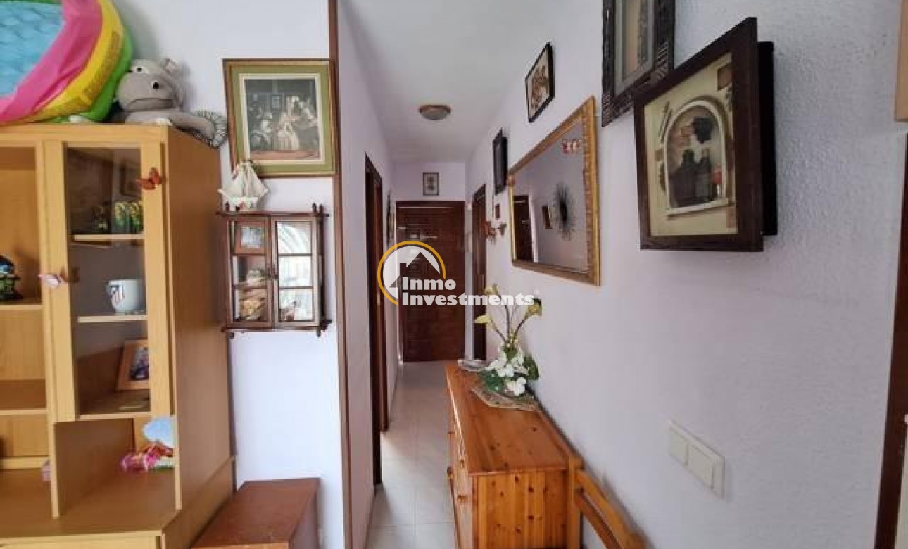 Resale - Apartment - Torrevieja - Centro