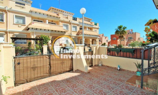 Resale - Town house - Villamartin