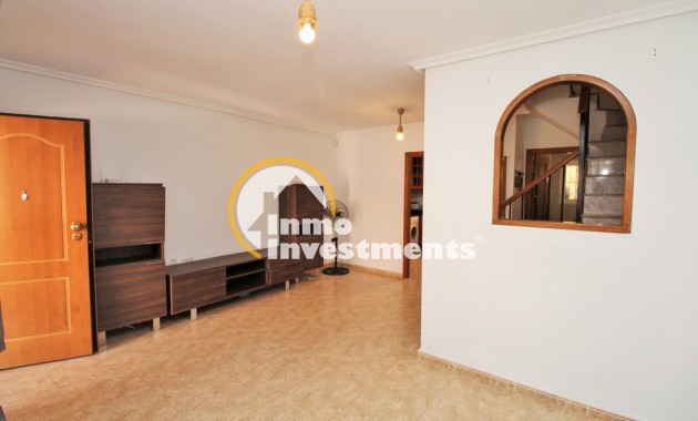 Resale - Town house - Villamartin