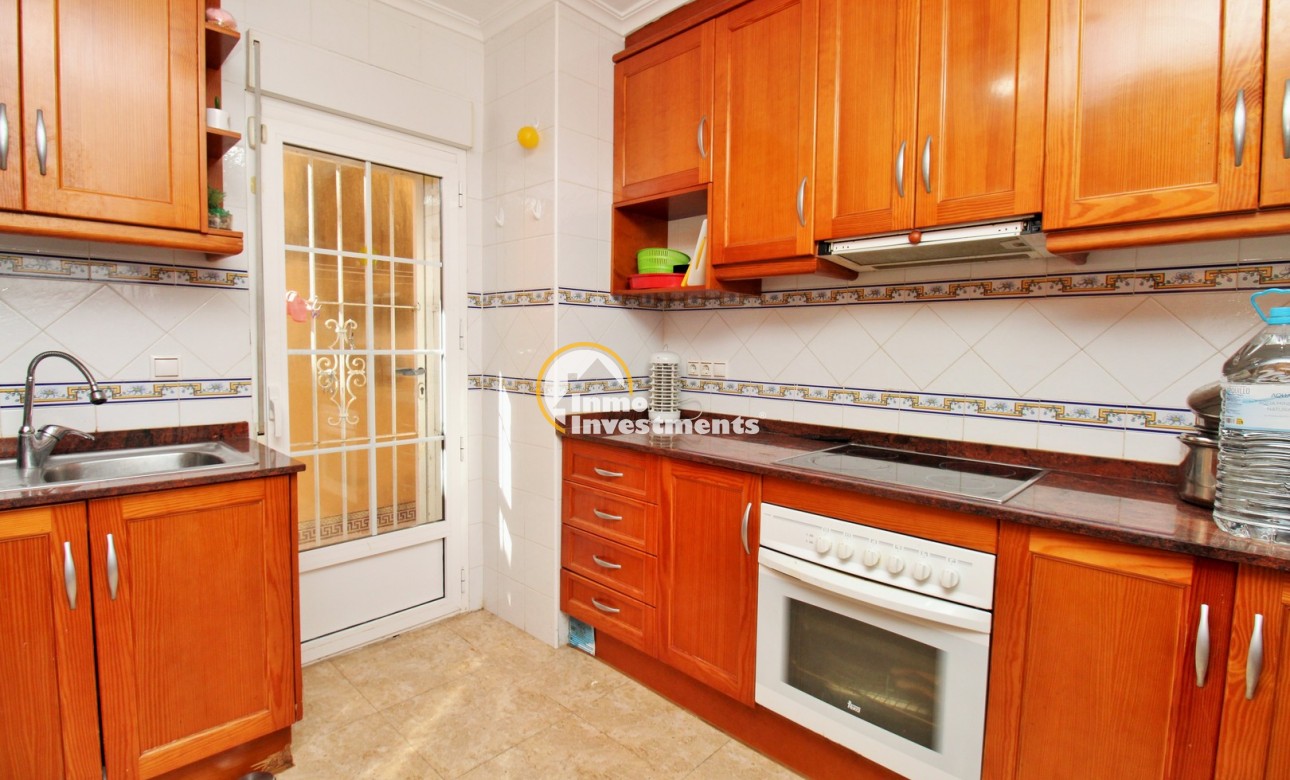 Resale - Town house - Villamartin