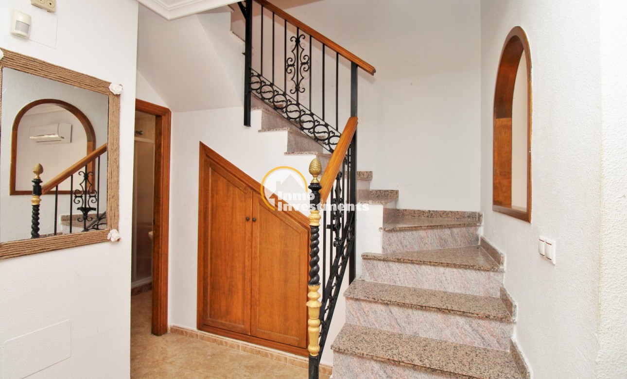 Resale - Town house - Villamartin