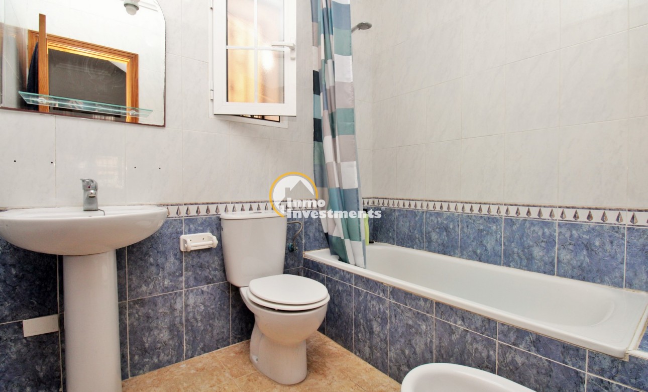 Resale - Town house - Villamartin