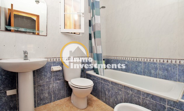 Resale - Town house - Villamartin