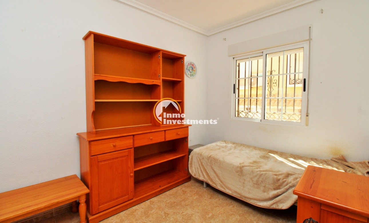 Resale - Town house - Villamartin