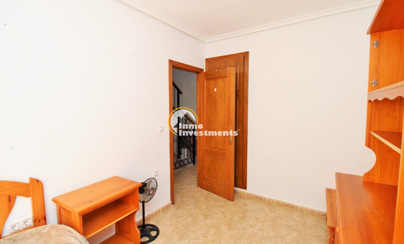 Resale - Town house - Villamartin
