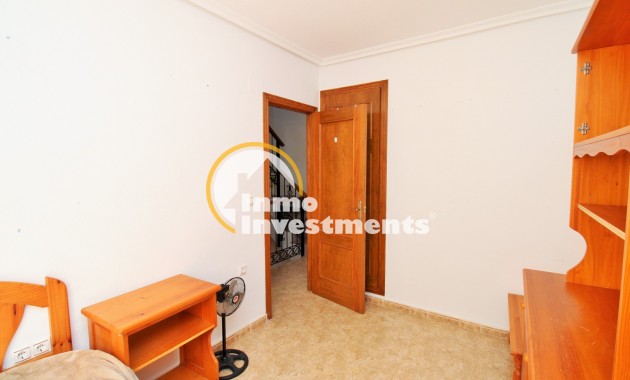 Resale - Town house - Villamartin