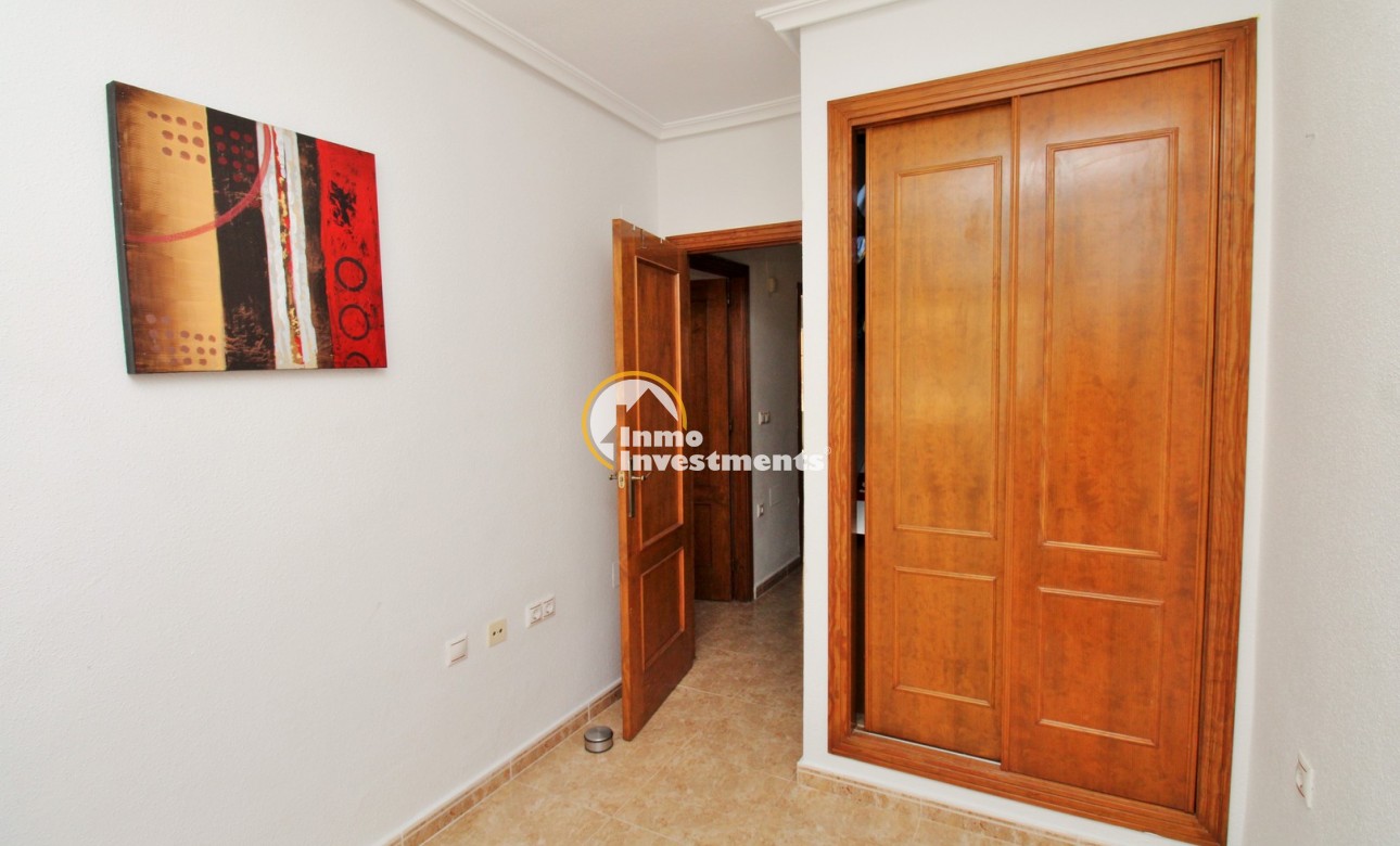 Resale - Town house - Villamartin