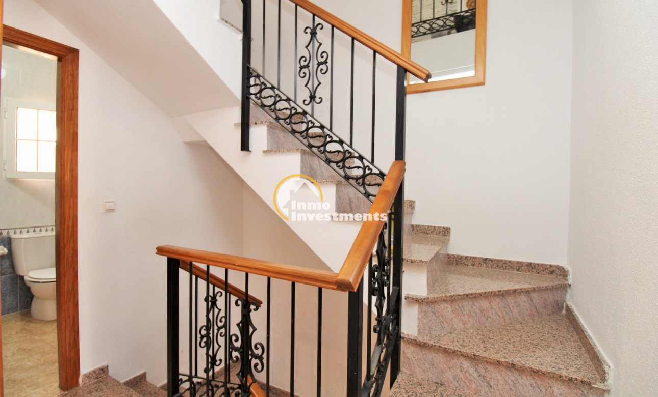 Resale - Town house - Villamartin