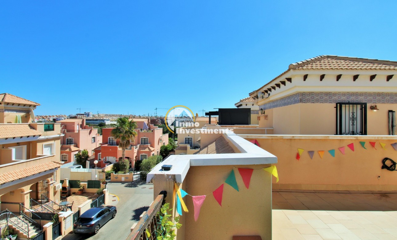 Resale - Town house - Villamartin