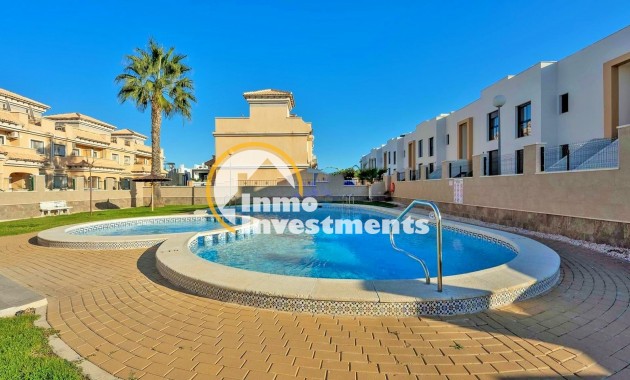Resale - Town house - Villamartin