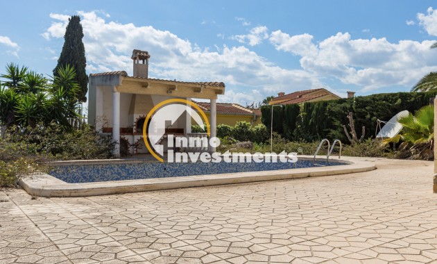 Resale - Villa - Ciudad Quesada