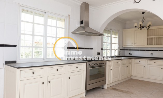 Resale - Villa - Ciudad Quesada