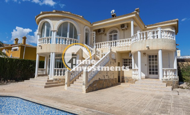 Resale - Villa - Ciudad Quesada
