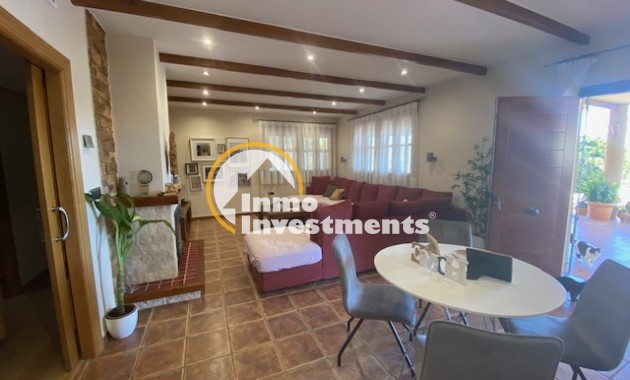 Resale - Finca - Murcia