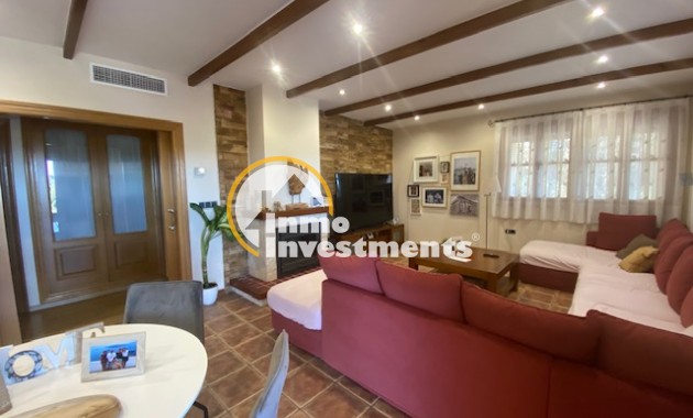 Resale - Finca - Murcia