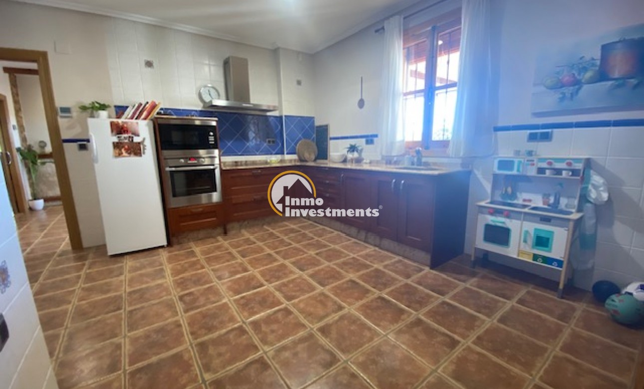 Resale - Finca - Murcia