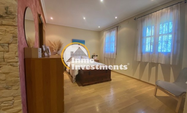 Resale - Finca - Murcia