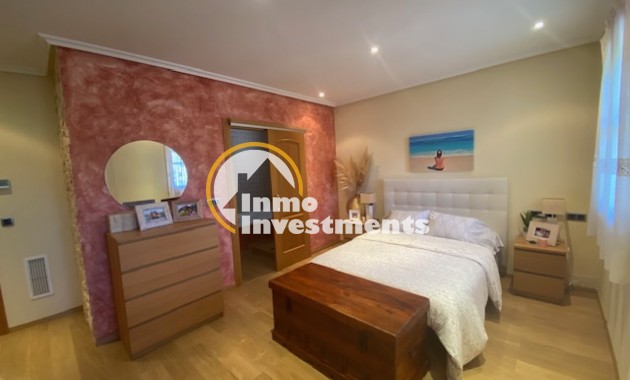 Resale - Finca - Murcia