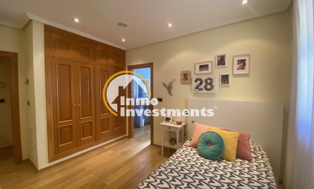 Resale - Finca - Murcia