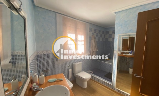 Resale - Finca - Murcia