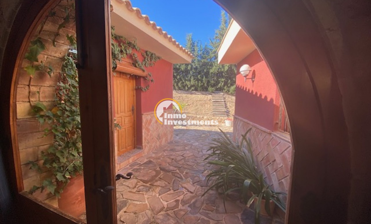 Resale - Finca - Murcia