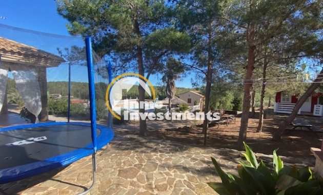 Resale - Finca - Murcia