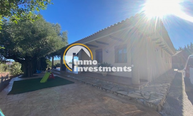 Resale - Finca - Murcia