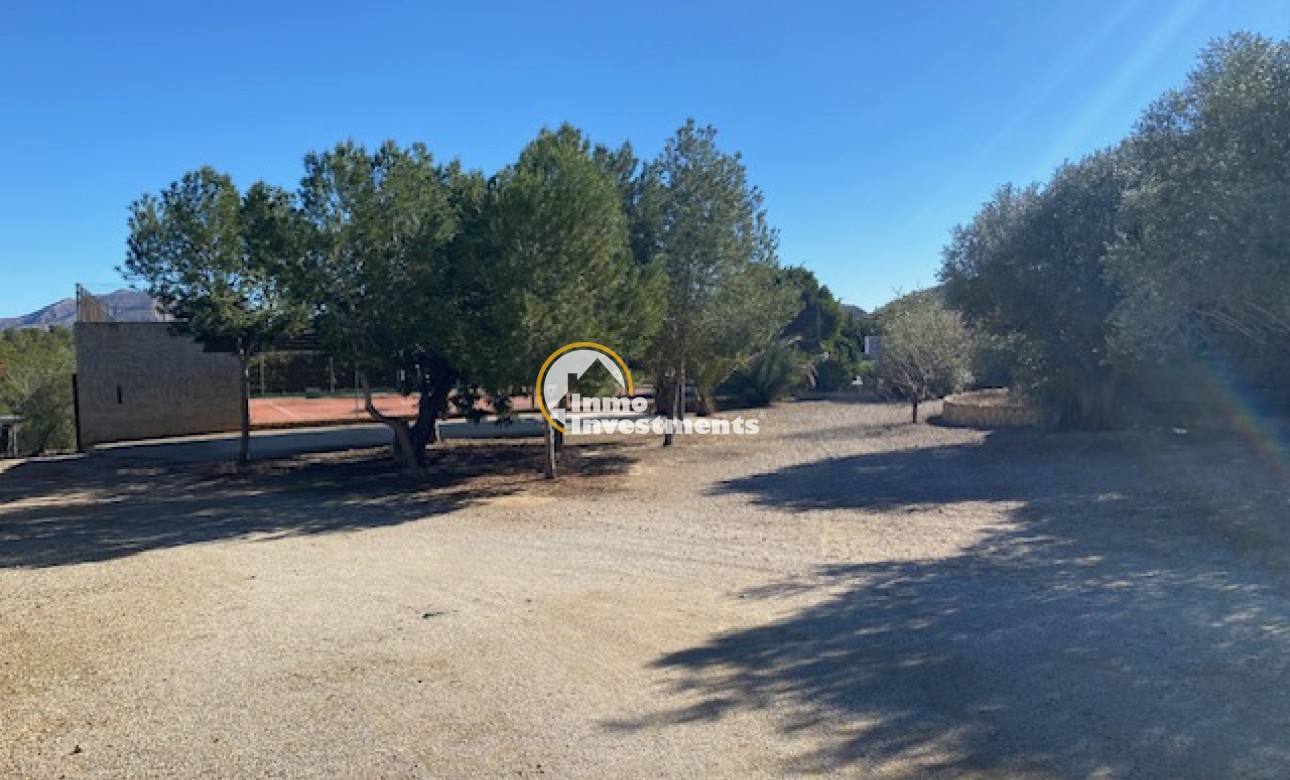 Resale - Finca - Murcia