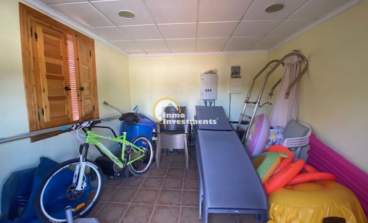 Resale - Finca - Murcia