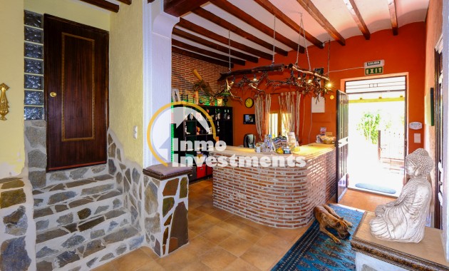 Gebrauchtimmobilien - Kommerzial - Hondón de las Nieves