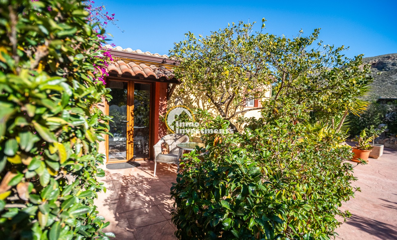 Gebrauchtimmobilien - Kommerzial - Hondón de las Nieves