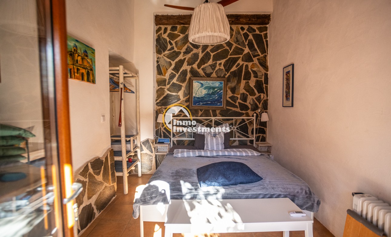 Gebrauchtimmobilien - Kommerzial - Hondón de las Nieves