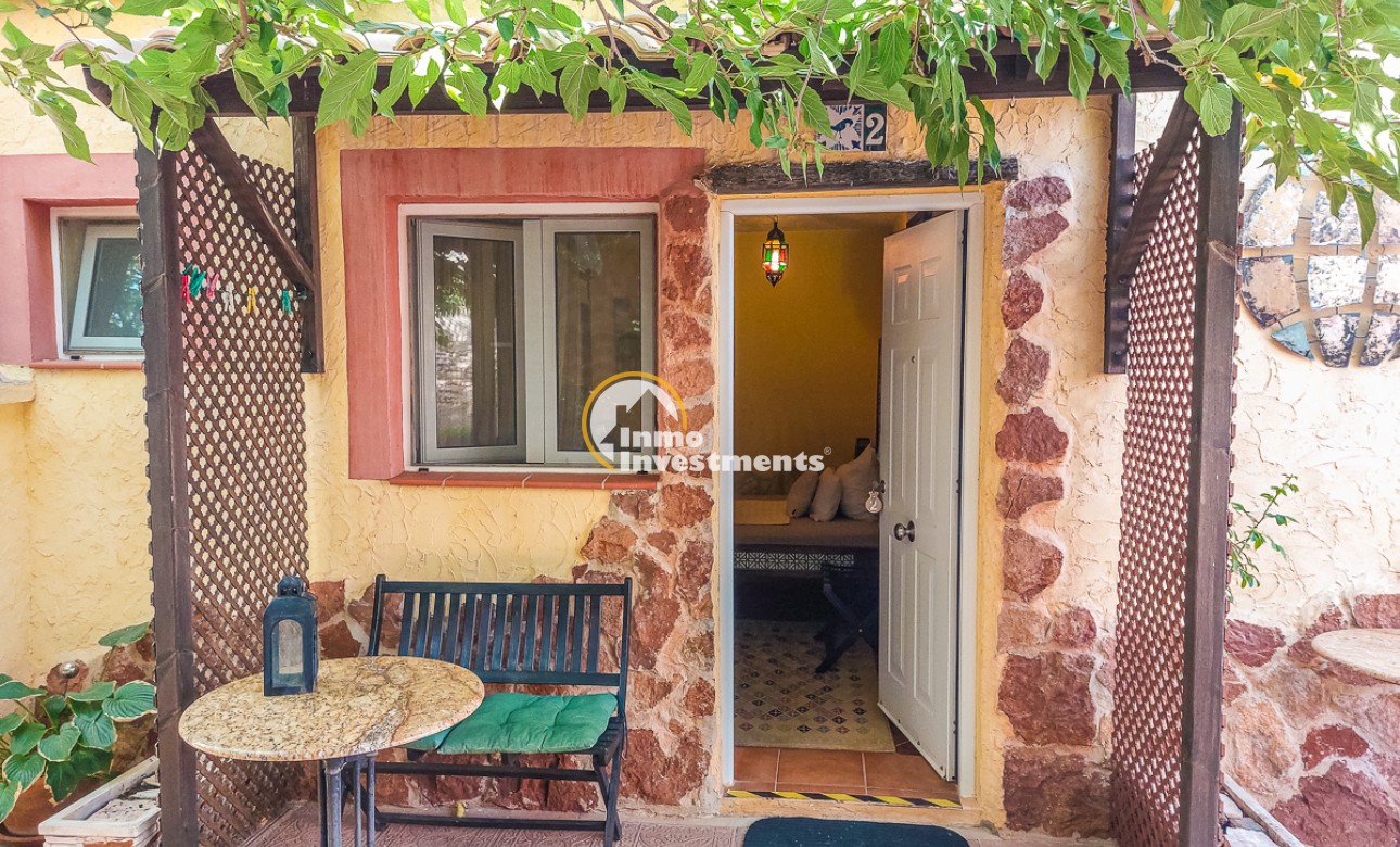 Gebrauchtimmobilien - Kommerzial - Hondón de las Nieves