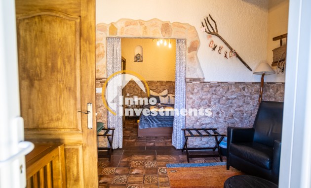 Gebrauchtimmobilien - Kommerzial - Hondón de las Nieves