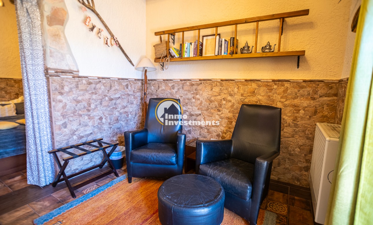 Gebrauchtimmobilien - Kommerzial - Hondón de las Nieves