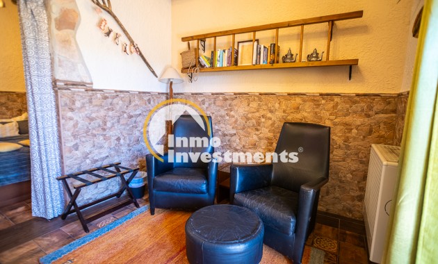 Gebrauchtimmobilien - Kommerzial - Hondón de las Nieves