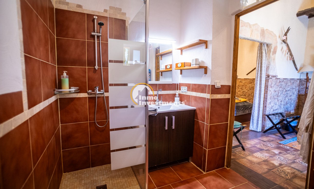 Gebrauchtimmobilien - Kommerzial - Hondón de las Nieves