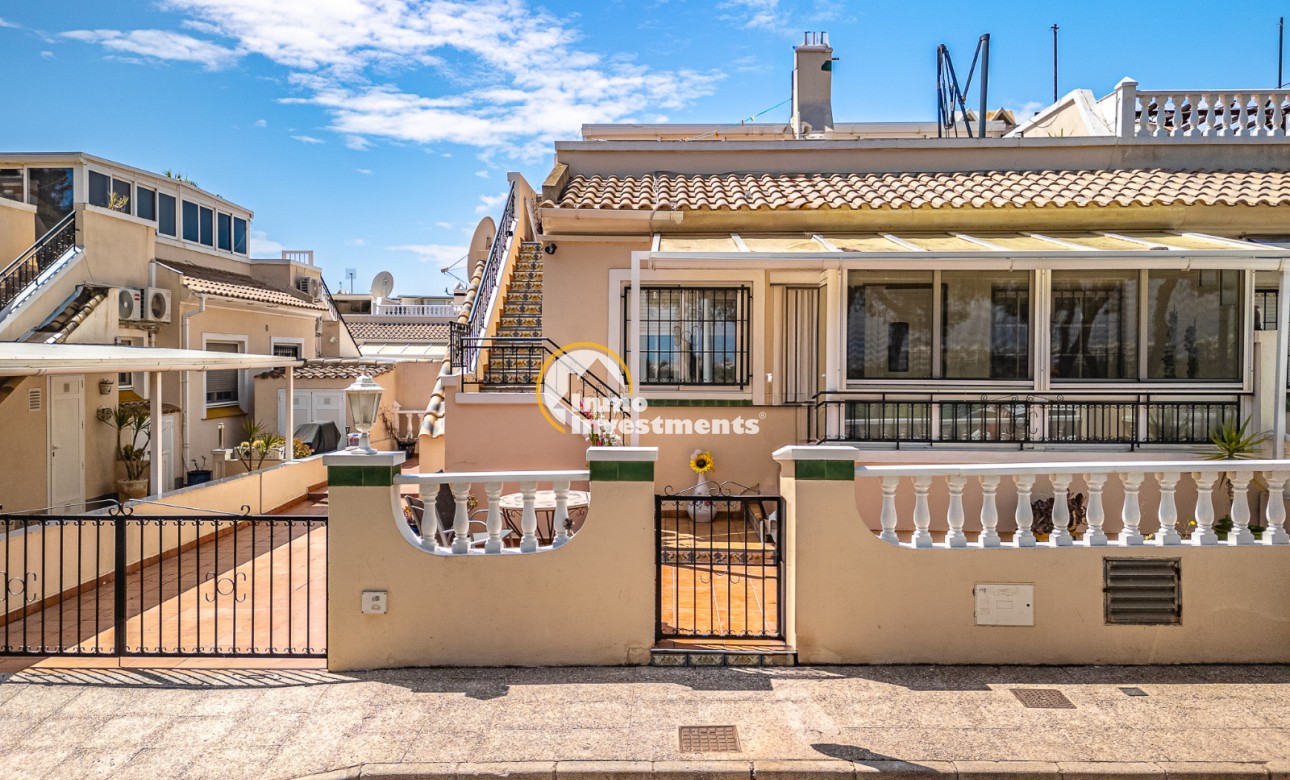 Resale - Quad House - Los Dolses